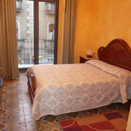 阿达纽斯旅馆 招待所